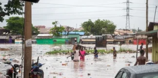 WHEN THE FLOOD RECEIVES YOUR HOME ADDRESS Accra floods surrounding homes after heavy rainfall
